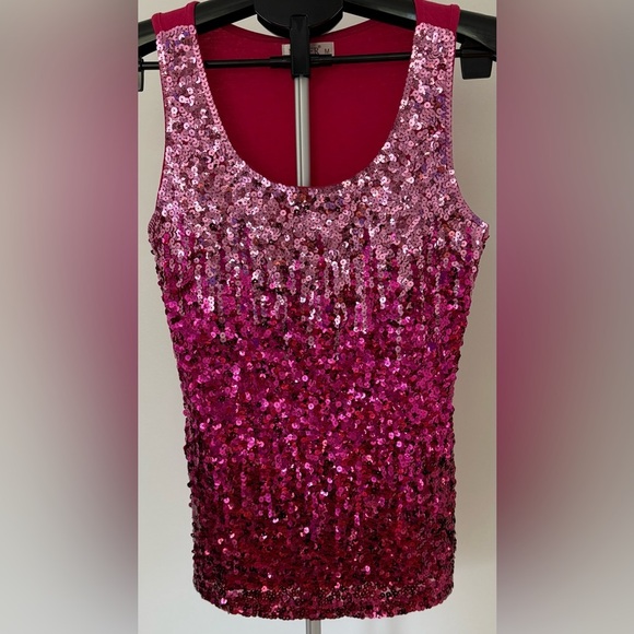 Maner | Ombré Pink Sequin Sleeveless Top | Size Medium - Picture 2 of 4